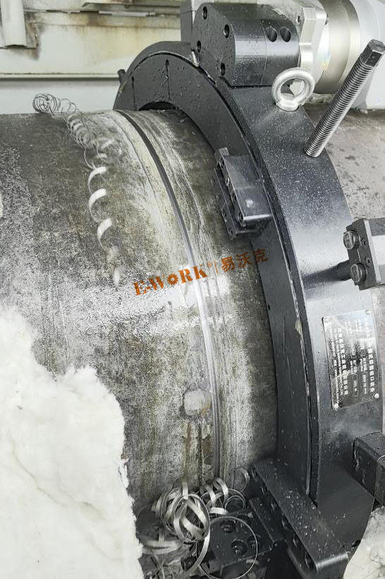 720mm*50mm P20材質(zhì)鍋爐管道切割坡口現(xiàn)場(chǎng)